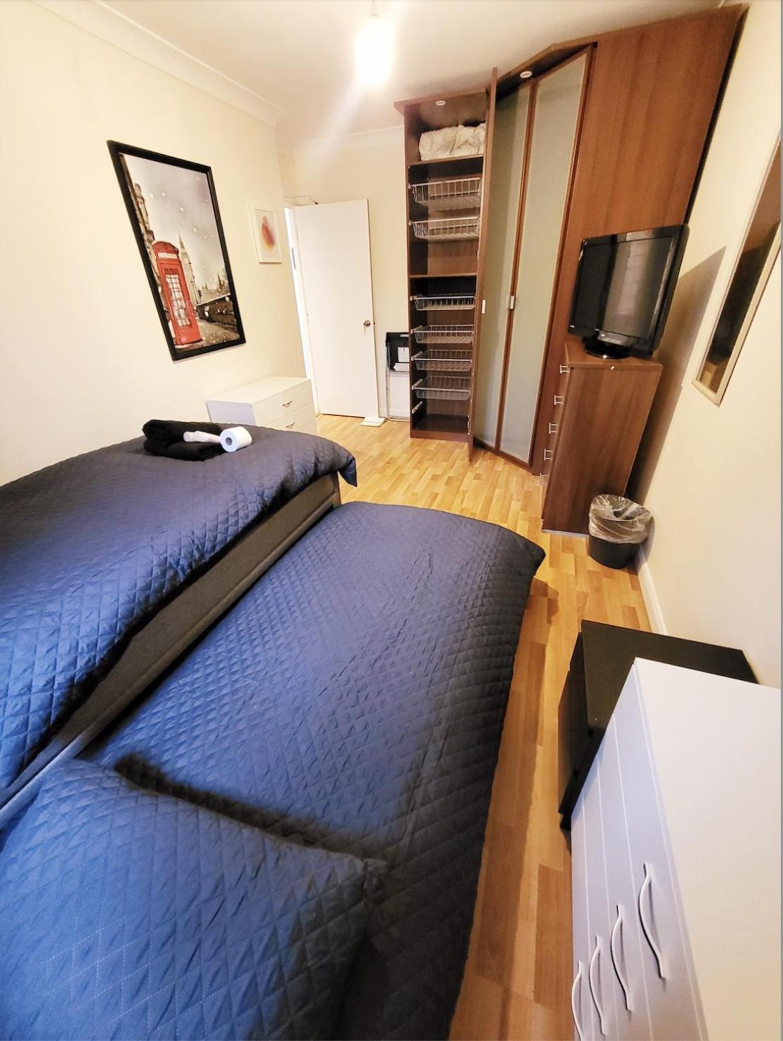 Huge And Affordable 3 Bedroom Flat In Hammersmith For 7 People With Welcome Breakfast لندن المظهر الخارجي الصورة
